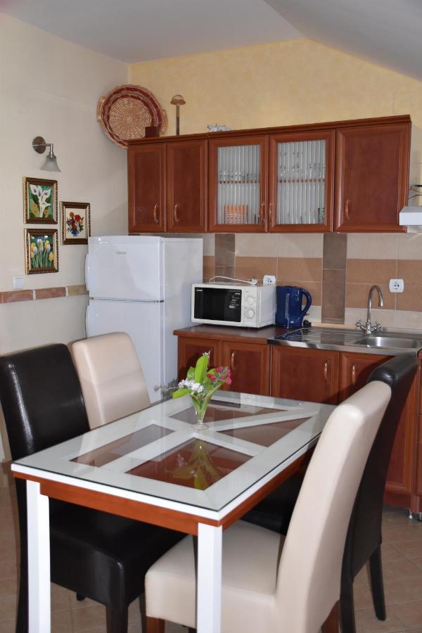 Apartments Scepanovic Tivat Exterior photo