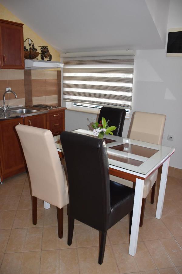 Apartments Scepanovic Tivat Exterior photo