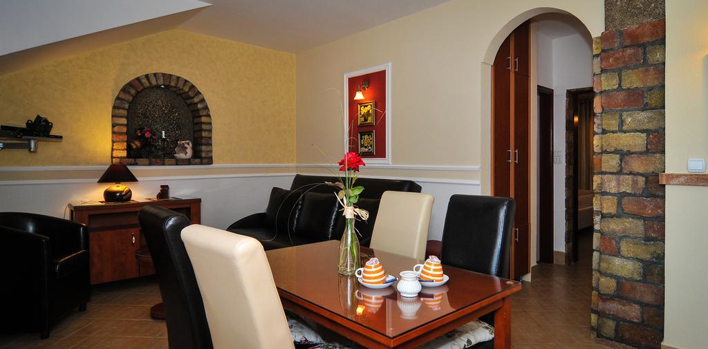 Apartments Scepanovic Tivat Exterior photo