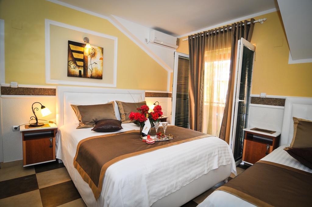 Apartments Scepanovic Tivat Exterior photo